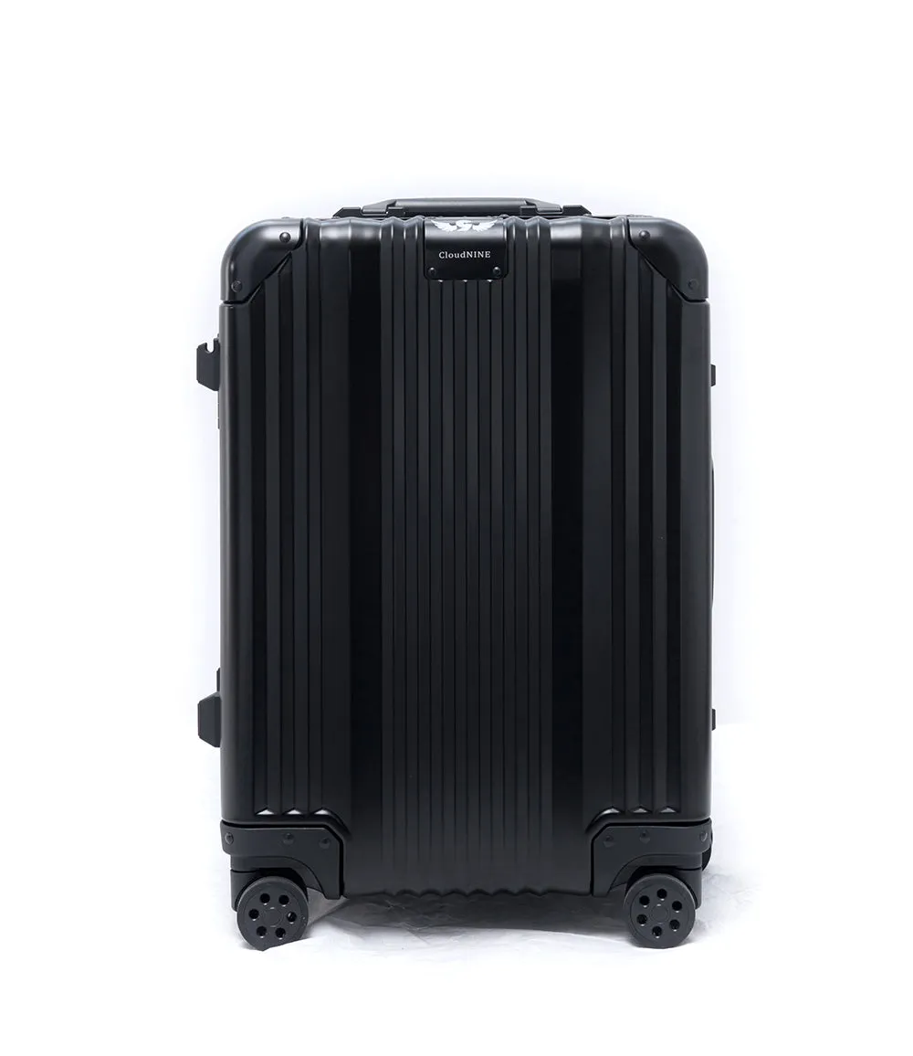 20" Aluminum Luggage Carry-On (Black)